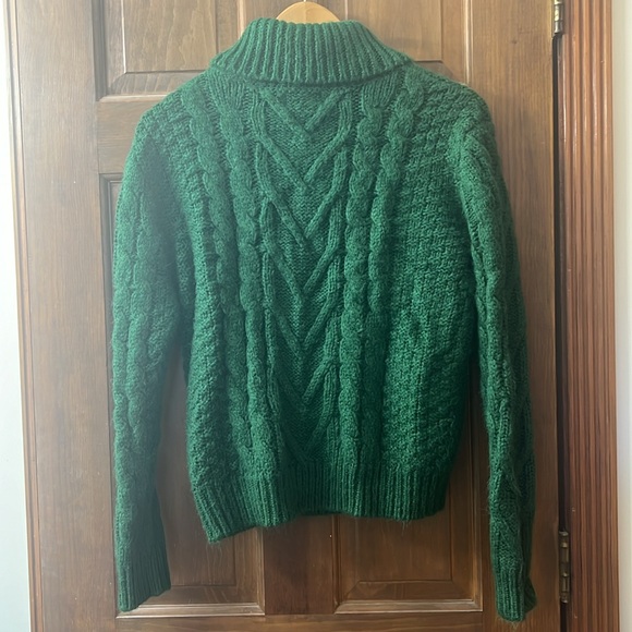 Jun & Ivy Green Turtleneck Sweater, Medium - Picture 5 of 5
